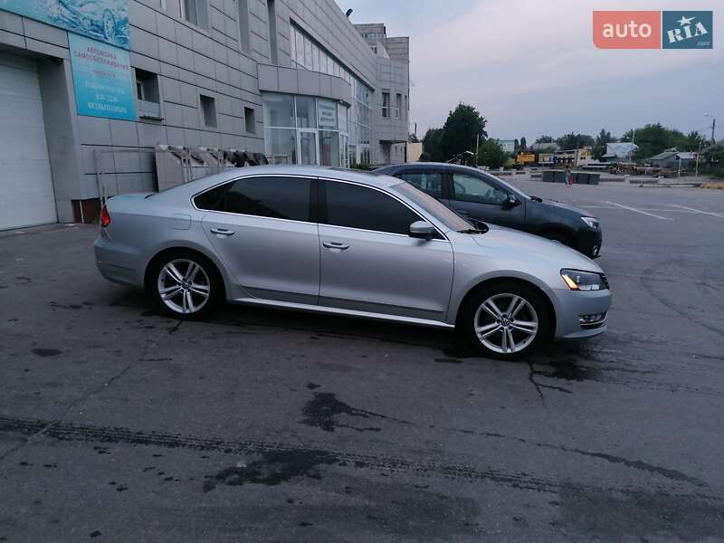 Седан Volkswagen Passat 2014 в Харькове фото 4 Седан Volkswagen Passat 2014 в Харькове