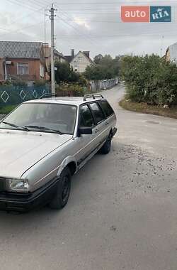 Универсал Volkswagen Passat 1988 в Хмельницком