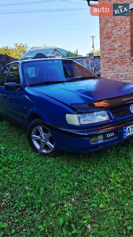 Седан Volkswagen Passat 1996 в Хотине фото 12 Седан Volkswagen Passat 1996 в Хотине