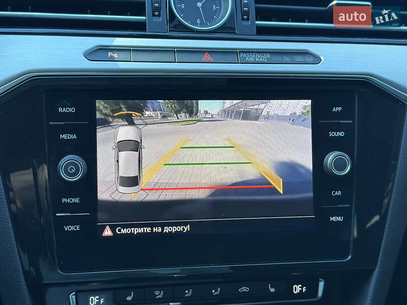 Седан Volkswagen Passat 2017 в Днепре фото 24 Седан Volkswagen Passat 2017 в Днепре