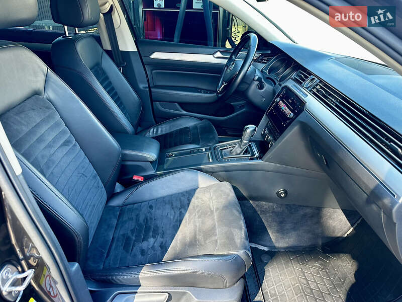 Седан Volkswagen Passat 2017 в Днепре фото 28 Седан Volkswagen Passat 2017 в Днепре