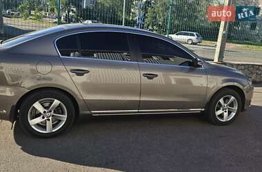Седан Volkswagen Passat 2011 в Кременчуці