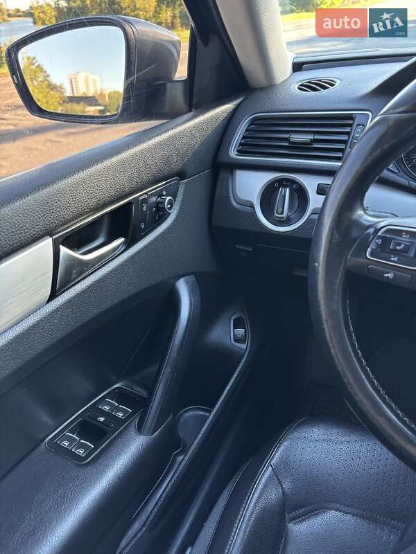 Седан Volkswagen Passat 2012 в Кременчуге фото 4 Седан Volkswagen Passat 2012 в Кременчуге