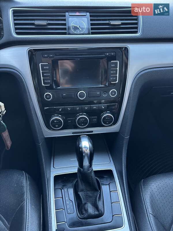 Седан Volkswagen Passat 2012 в Кременчуге фото 6 Седан Volkswagen Passat 2012 в Кременчуге