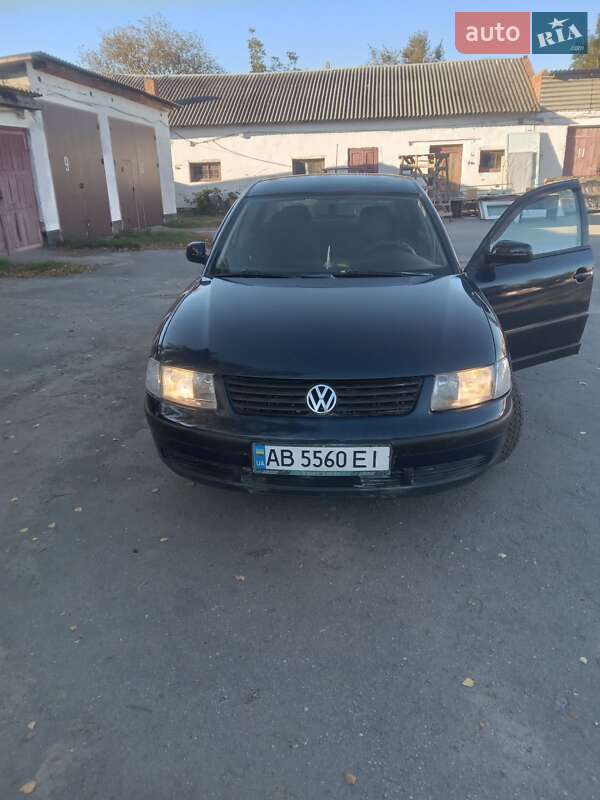 Volkswagen Passat 1998 Volkswagen Passat 1998