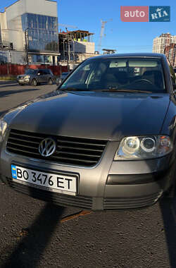 Седан Volkswagen Passat 2001 в Тернополі