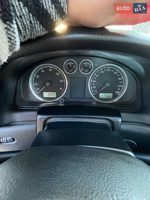 Седан Volkswagen Passat 2001 в Тернополе фото 40 Седан Volkswagen Passat 2001 в Тернополе
