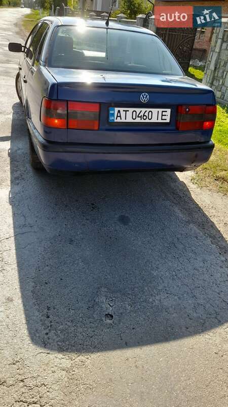 Седан Volkswagen Passat 1996 в Хотине фото 4 Седан Volkswagen Passat 1996 в Хотине