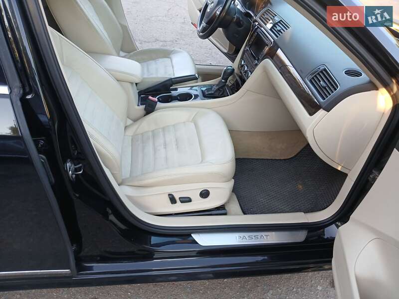 Седан Volkswagen Passat 2013 в Чернигове