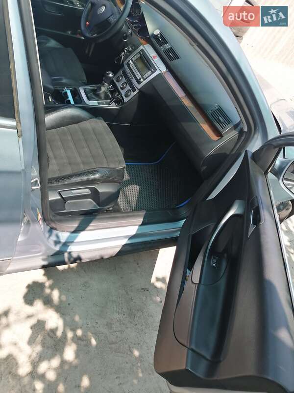 Седан Volkswagen Passat 2007 в Запоріжжі