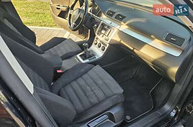 Универсал Volkswagen Passat 2009 в 