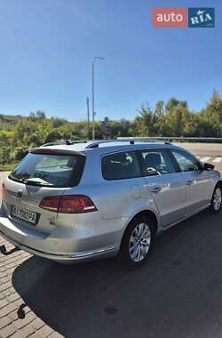 Універсал Volkswagen Passat 2011 в 