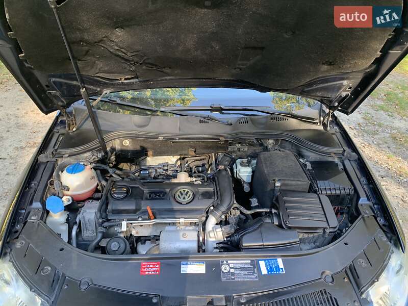 Седан Volkswagen Passat 2008 в Киверцах