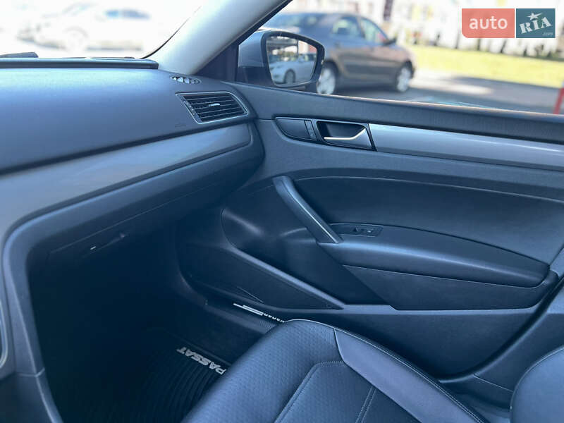 Седан Volkswagen Passat 2015 в Боярке