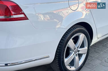 Универсал Volkswagen Passat 2011 в 