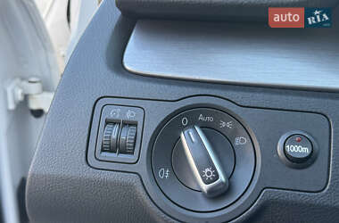 Универсал Volkswagen Passat 2011 в 