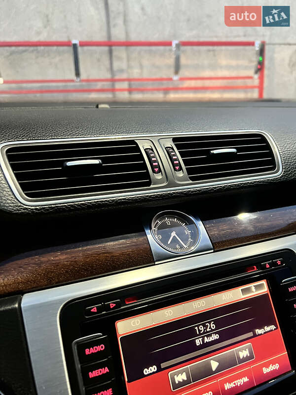 Универсал Volkswagen Passat 2011 в Косове