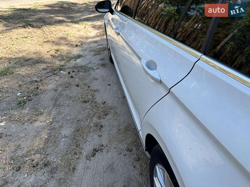 Універсал Volkswagen Passat 2015 в Кропивницькому