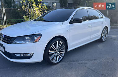 Седан Volkswagen Passat 2014 в Полтаве