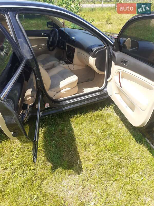 Седан Volkswagen Passat 2003 в Ивано-Франковске фото 6 Седан Volkswagen Passat 2003 в Ивано-Франковске