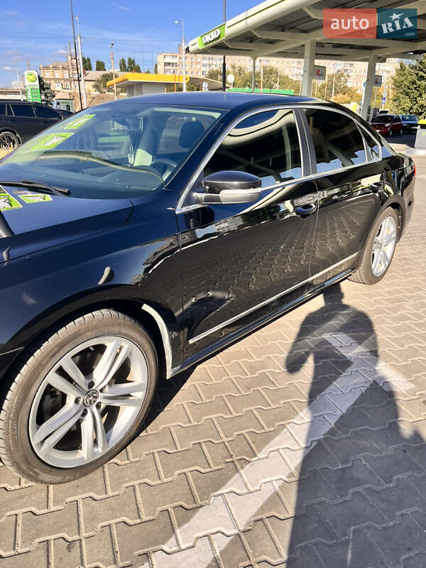 Седан Volkswagen Passat 2014 в Днепре фото 5 Седан Volkswagen Passat 2014 в Днепре