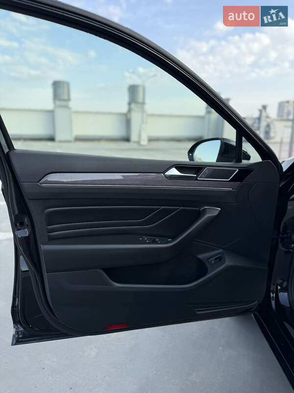 Универсал Volkswagen Passat 2019 в Крюковщине