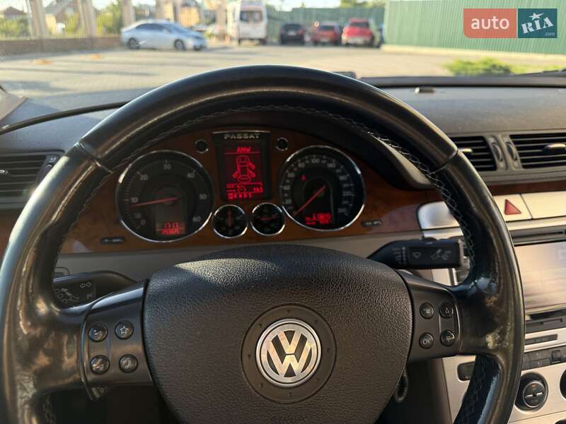 Седан Volkswagen Passat 2008 в Одессе