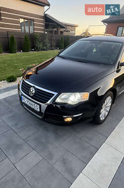 Универсал Volkswagen Passat 2006 в Виннице