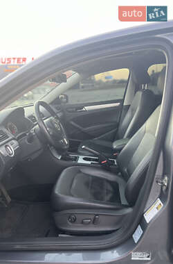 Седан Volkswagen Passat 2012 в 