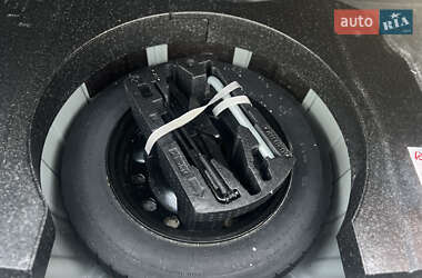 Седан Volkswagen Passat 2012 в 