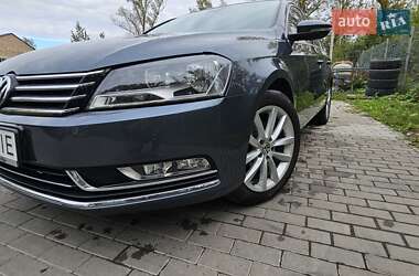 Універсал Volkswagen Passat 2013 в Богородчанах