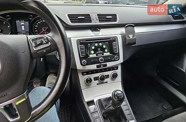 Універсал Volkswagen Passat 2013 в Богородчанах