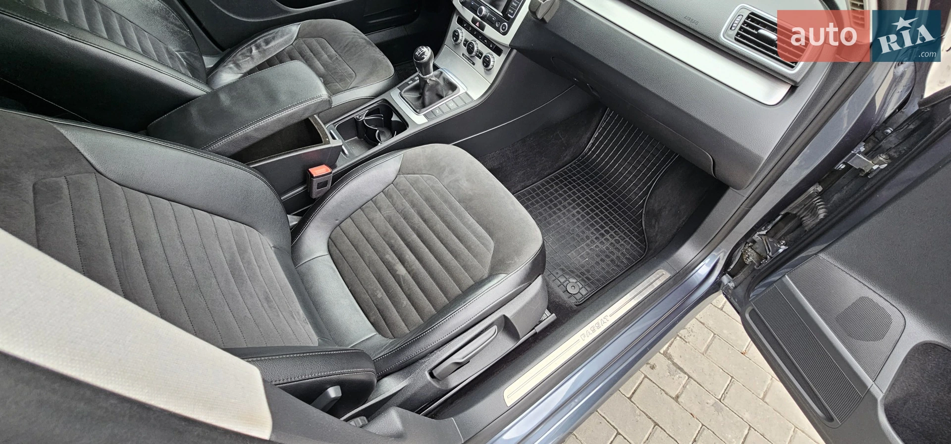 Volkswagen Passat 2013 VIN WVWZZZ3CZEE001135 фото оголошення 17 з 30
