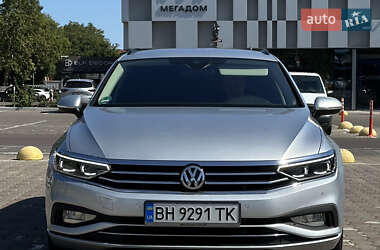 Универсал Volkswagen Passat 2020 в 