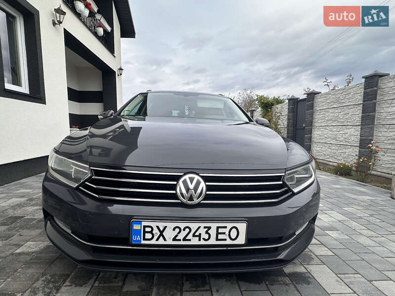Універсал Volkswagen Passat 2015 в Хмельницькому