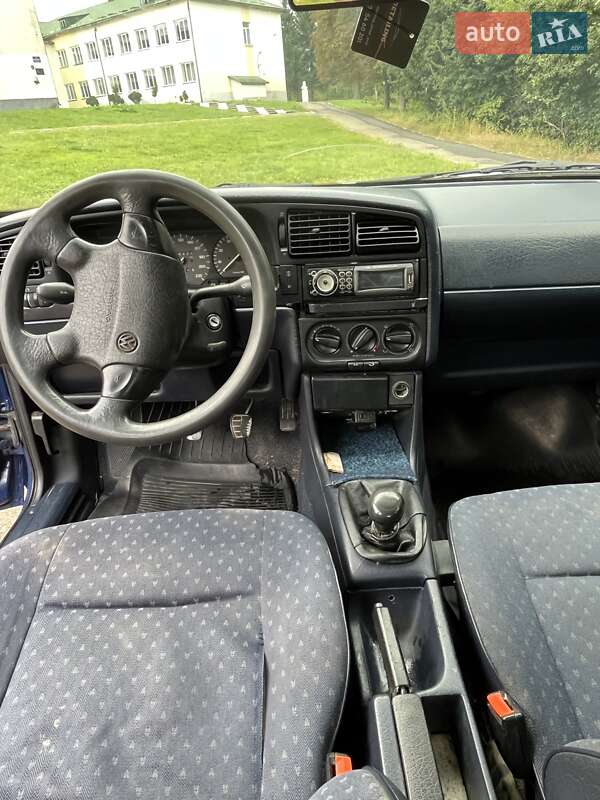 Седан Volkswagen Passat 1994 в Стрые фото 10 Седан Volkswagen Passat 1994 в Стрые