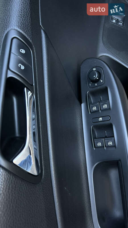 Седан Volkswagen Passat 2007 в Одессе