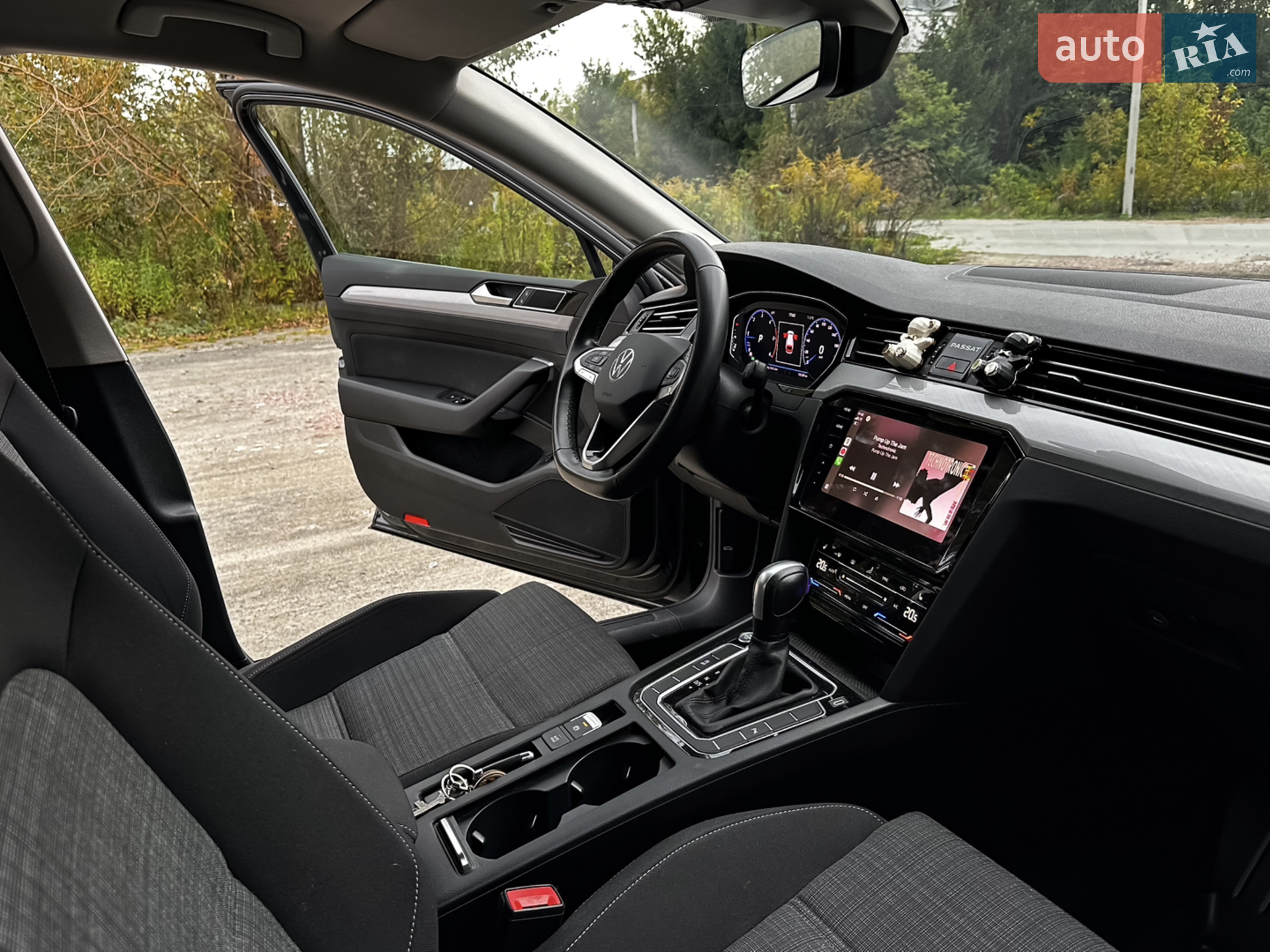 2021 Volkswagen Passat - мініатюра 17