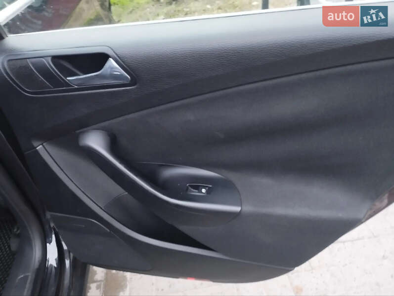 Универсал Volkswagen Passat 2006 в Шепетовке фото 16 Универсал Volkswagen Passat 2006 в Шепетовке