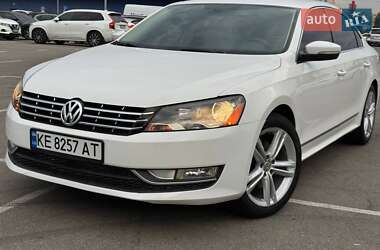 Седан Volkswagen Passat 2013 в Дніпрі
