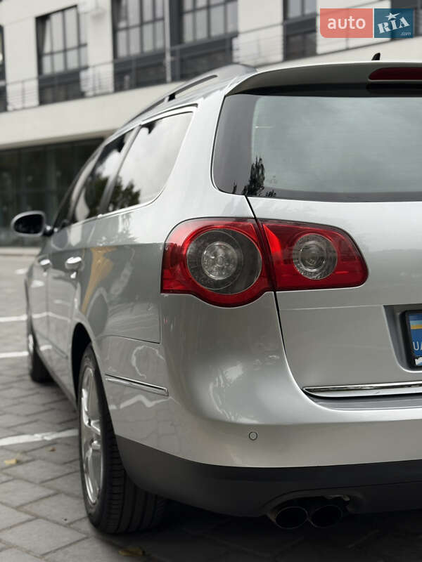 Универсал Volkswagen Passat 2009 в Ровно