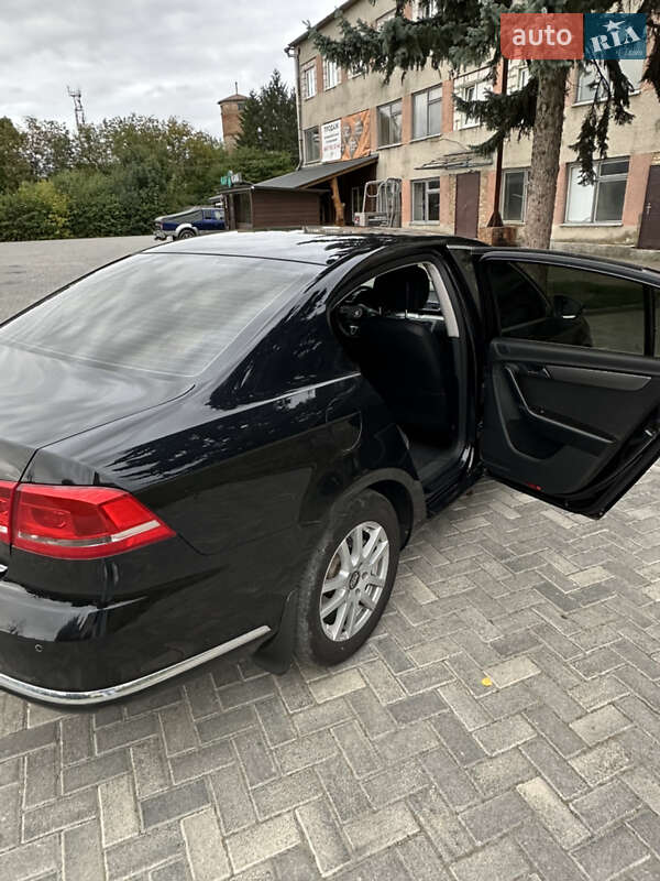 Седан Volkswagen Passat 2011 в Виннице