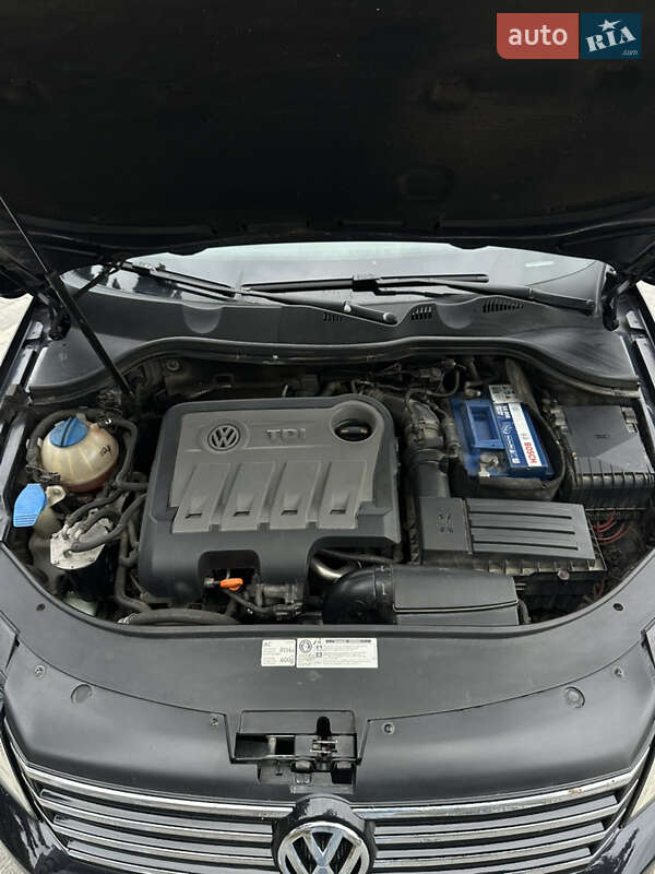 Седан Volkswagen Passat 2011 в Виннице