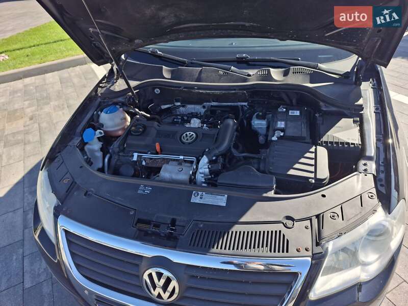 Универсал Volkswagen Passat 2010 в Луцке