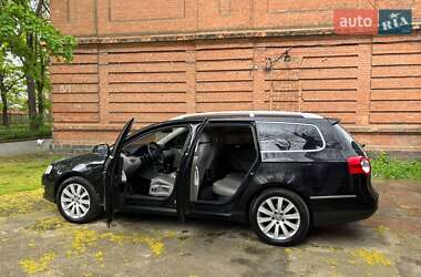 Універсал Volkswagen Passat 2009 в Одесі