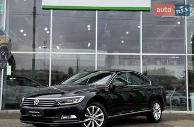 Седан Volkswagen Passat 2018 в Києві