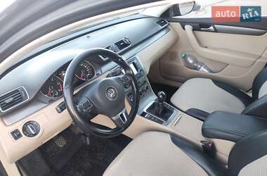 Універсал Volkswagen Passat 2014 в Чернігові