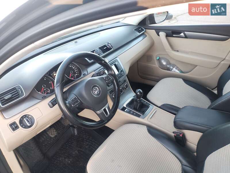 Volkswagen Passat 2014