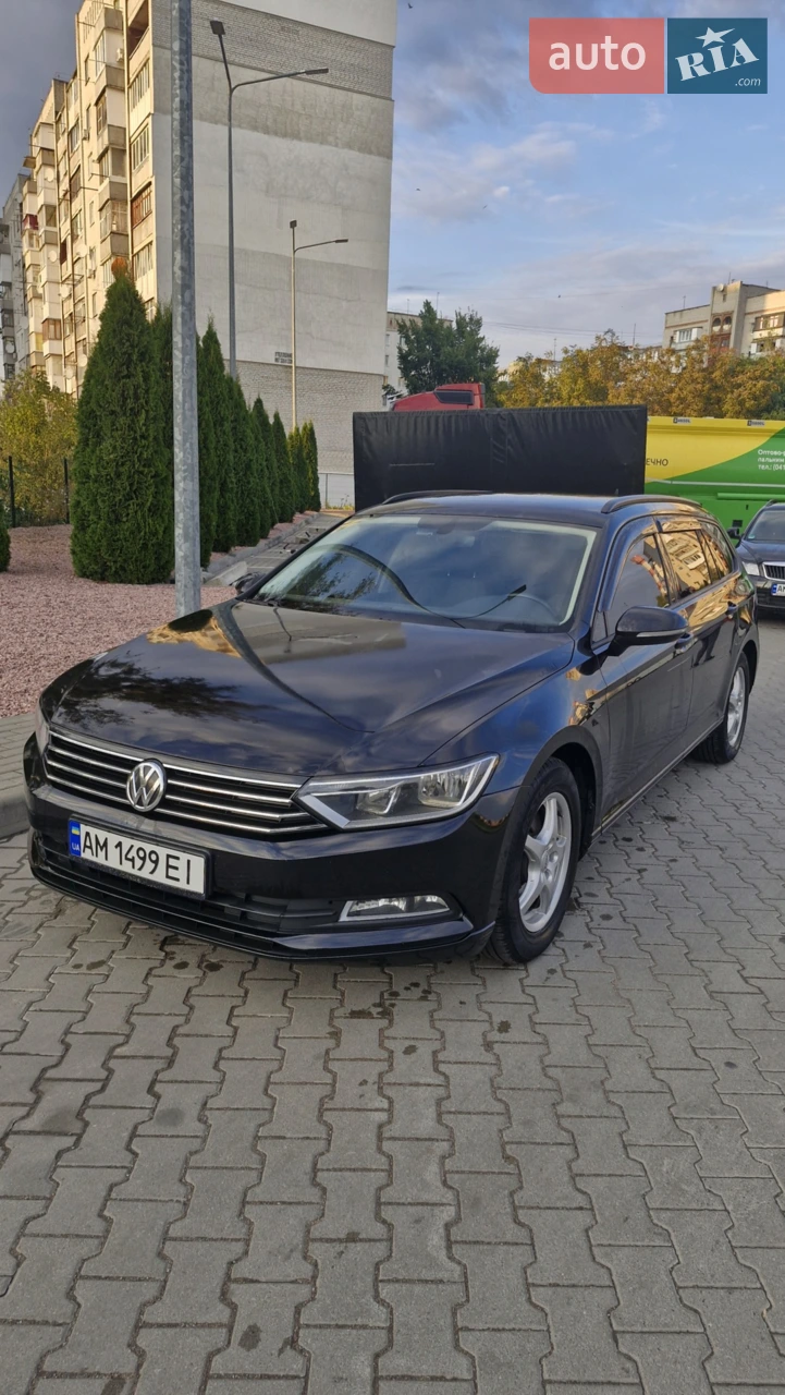 2015 Volkswagen Passat - мініатюра 18