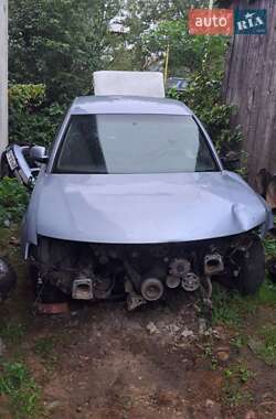 Седан Volkswagen Passat 2000 в Калуше